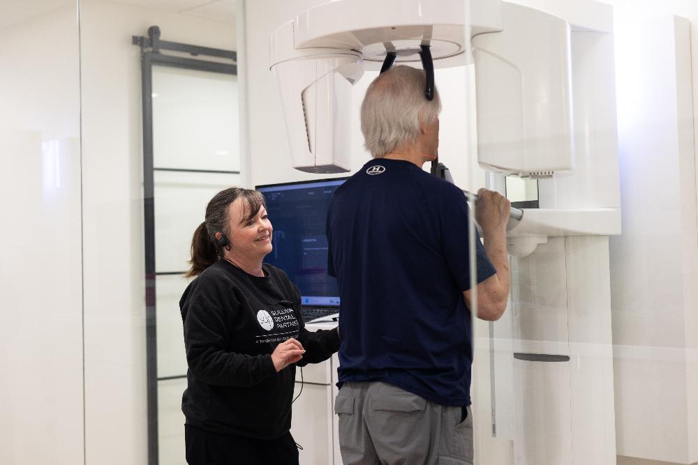 Asian family smiling together, brentwood tn